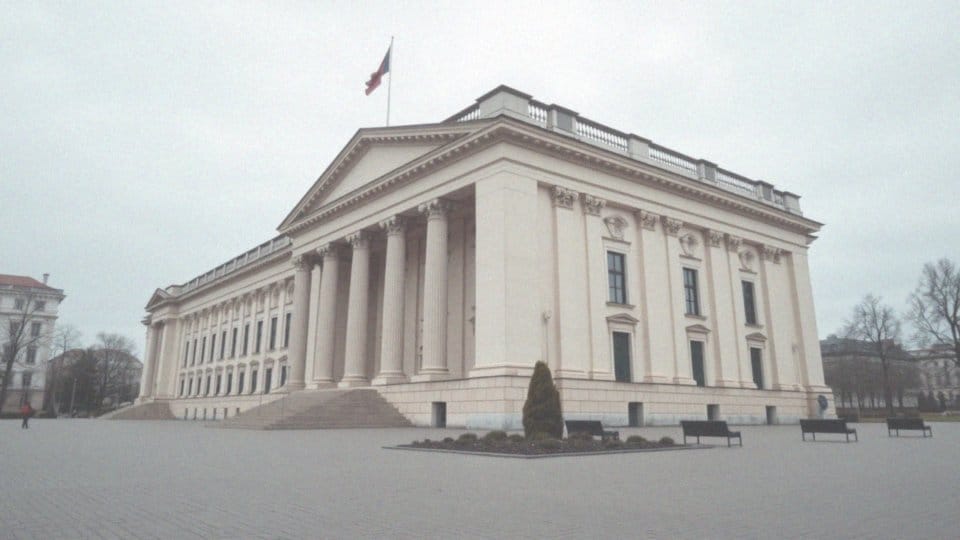 Jakie funkcje publiczne są reprezentowane przez osoby PEP?