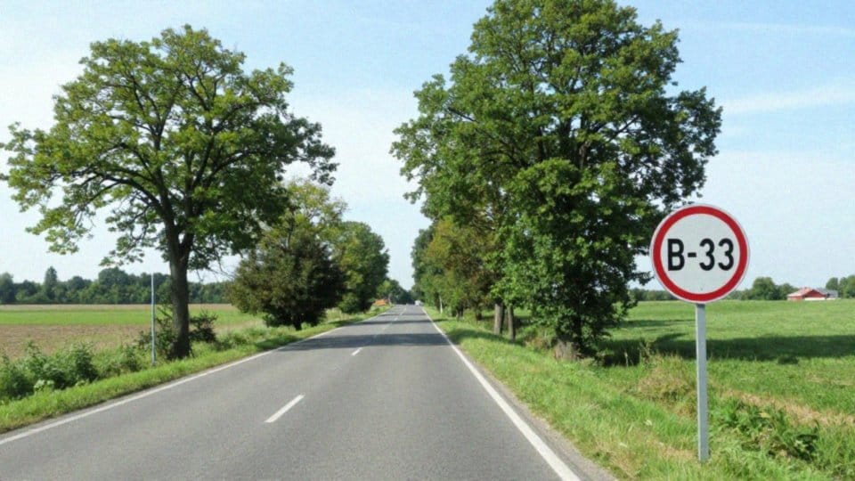 Do kiedy obowiązuje ograniczenie prędkości znakiem B-33?