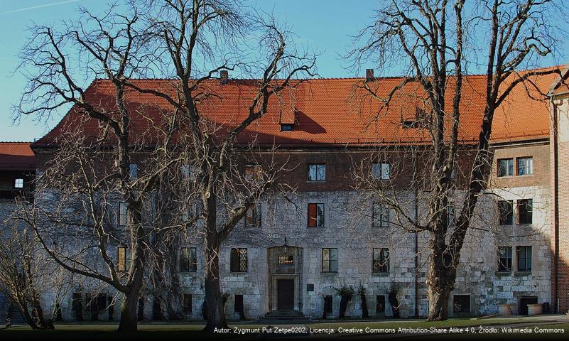 Budynek administracji na Wawelu